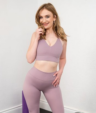 Elsa Violet